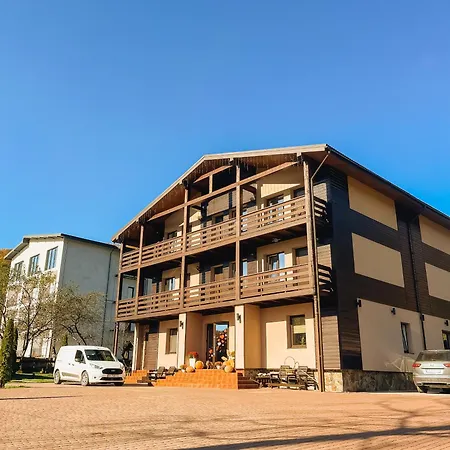 казка Hotel